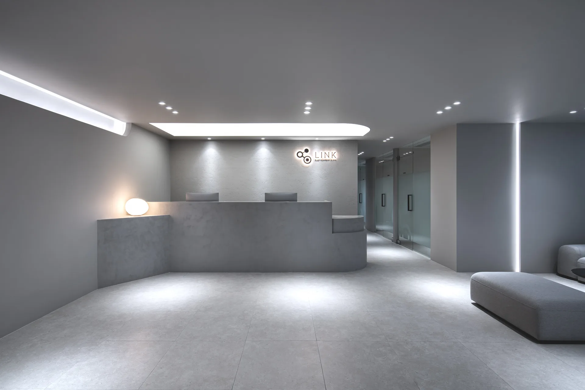 Reception & Waiting Lounge